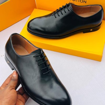 Louis Vuitton Leather Oxford Shoes Black Classic Formal