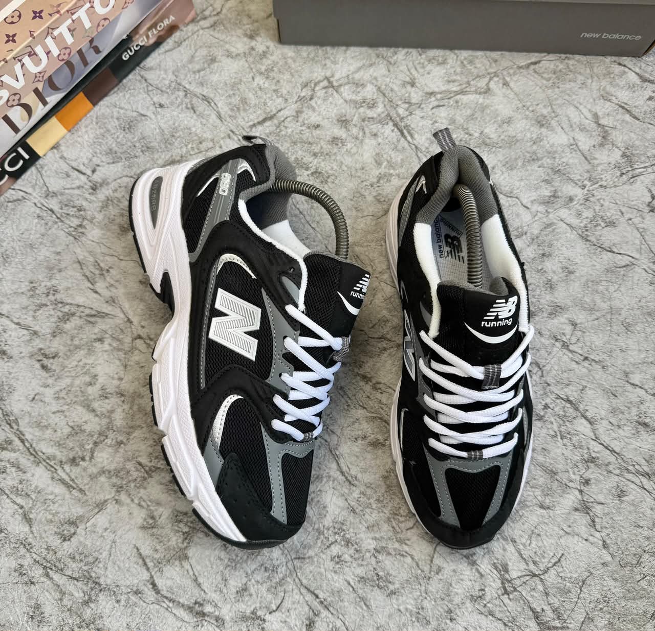 New Balance 530 Sneakers